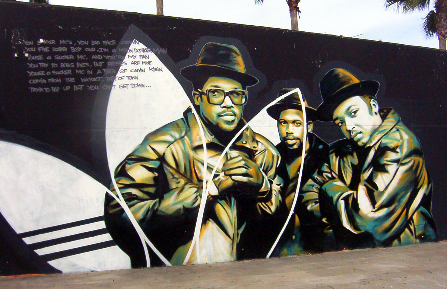 run-dmc-adidas-graffiti-wall