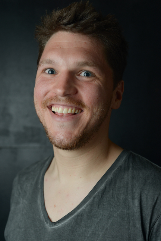 30 MCs by Daniel Shaked-2422