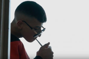 Gras im Treppenhaus – Soufian macht Flous // Video